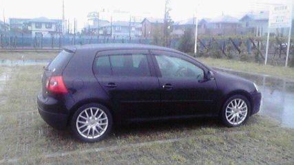 �L�Q�P�C�Ƃ̕�炵