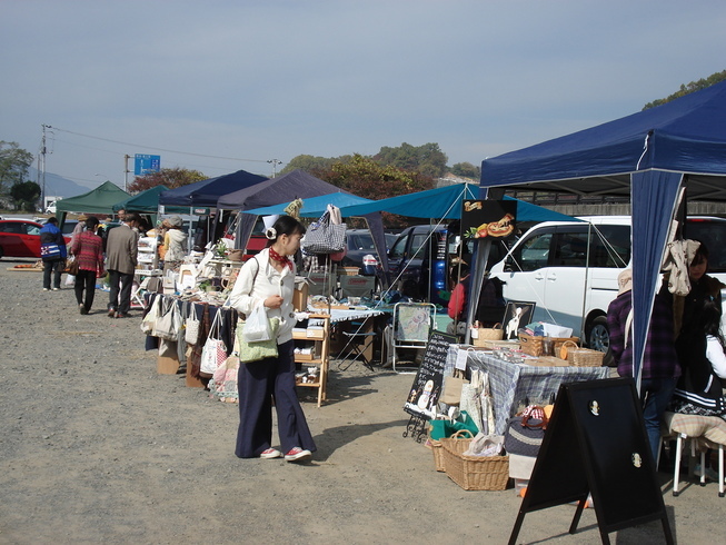 �H�y�z���i����ӂƁj�ȓ��X