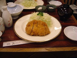 �����N�i�̉����U���߂����E�L�����ɓX