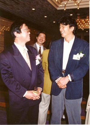 �����N�i�̉����U���߂����E�L�����ɓX