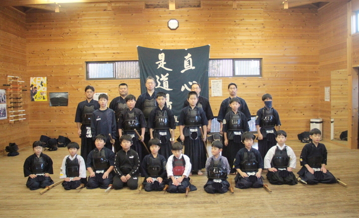 �݂�ȂŌ�����낤��!�` ���S������` �b�㒼�S��(Kai-Jikishinkan)