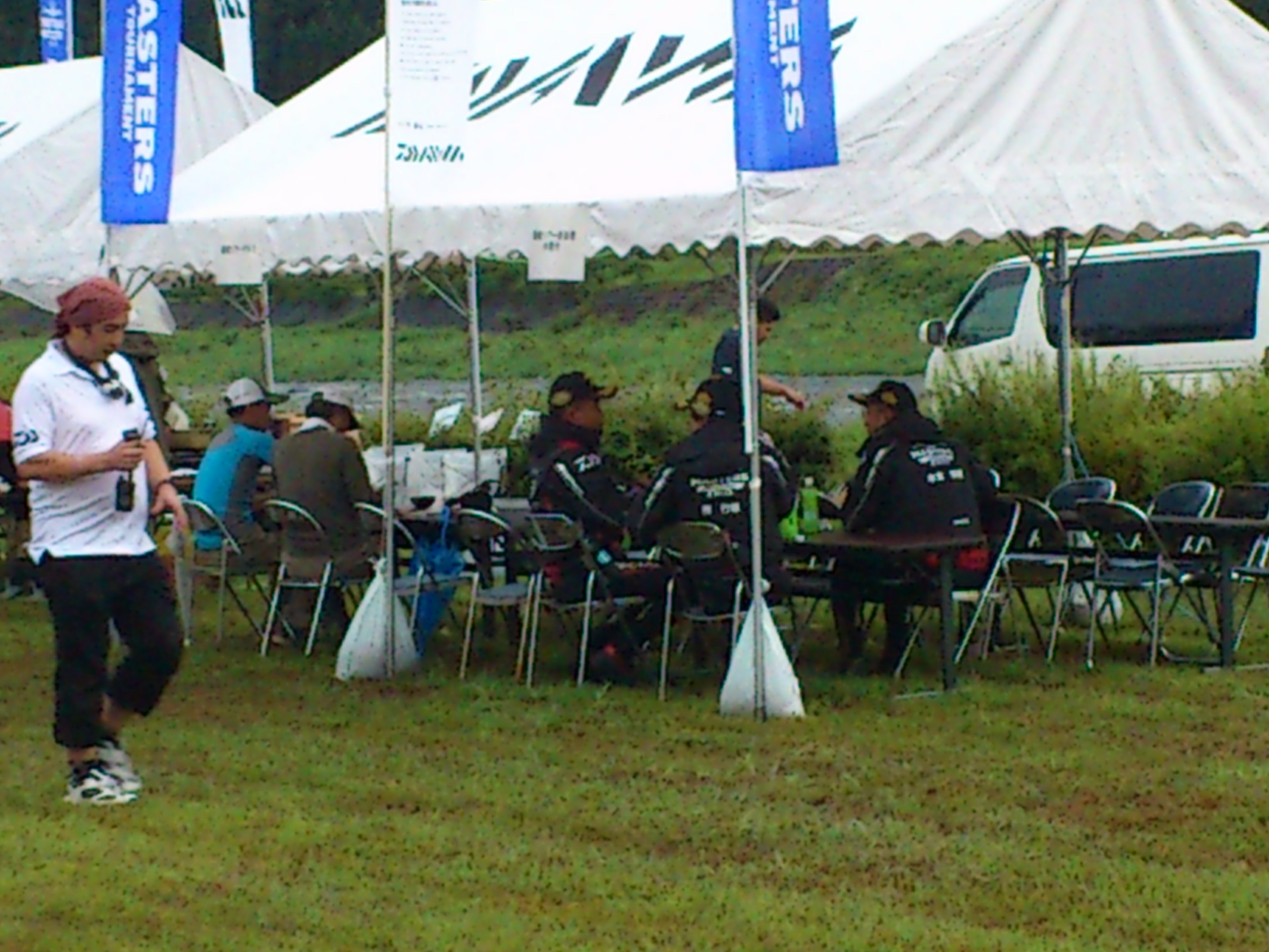 ̈@wF@x