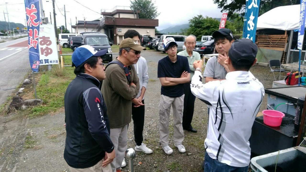 ̈@wF@x