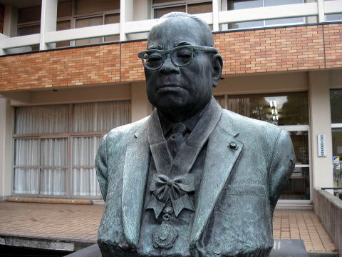 �N�w�����{�Ƃ��������\�ȎЉ�Ɍ����āi���V���j