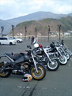 �c�[�ƁE�Ղ��c�[�ƁE���܂ɉ��y���L