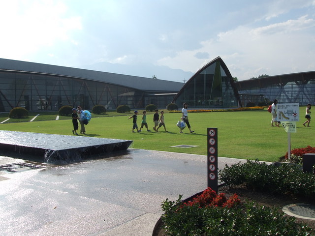 ������s��������s����������